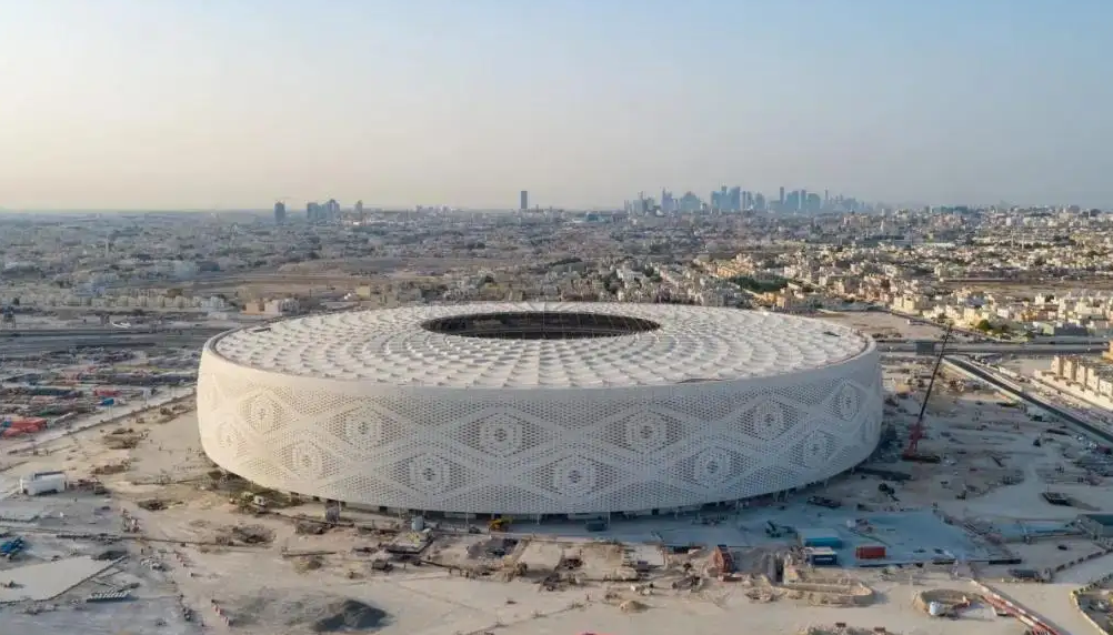 国际足联向卡塔尔球场建设的移民工人支付4.4亿美元