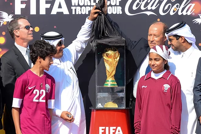2022年卡塔尔世界杯奖杯：历史、设计者及其意义