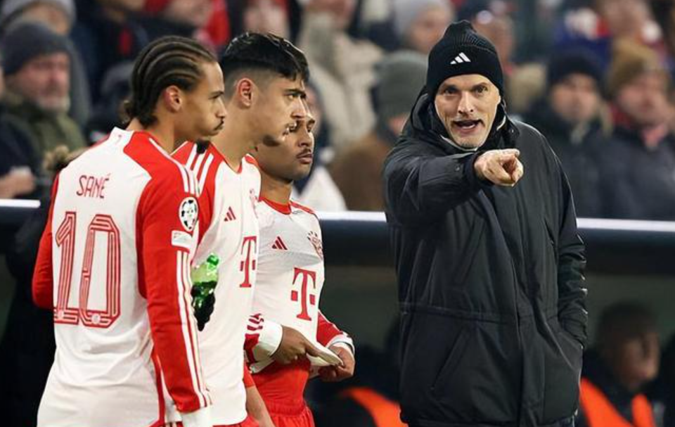 拜仁慕尼黑0-0哥本哈根，女裁法拉帕特多次判罚引争议